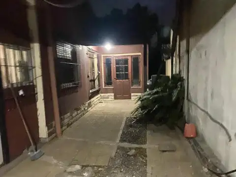 Mariano Y Luciano De La Vega 159