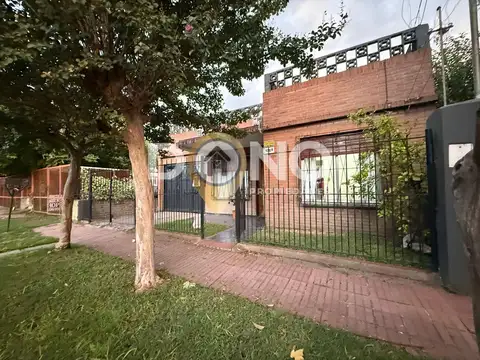 Casa - Venta - Argentina, Berazategui - 410 1257
