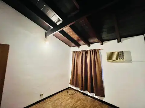 Depto Tipo Casa 2 ambientes con 1 baño
