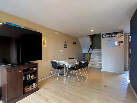 Depto Tipo Casa en Venta de 2 dormitorios