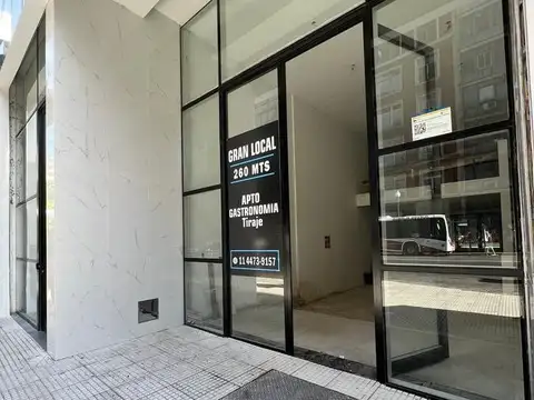 Local en Venta en Barrio Norte, USD 850.000