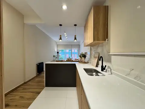 Departamento en Venta en Plaza Colon, USD 119.900