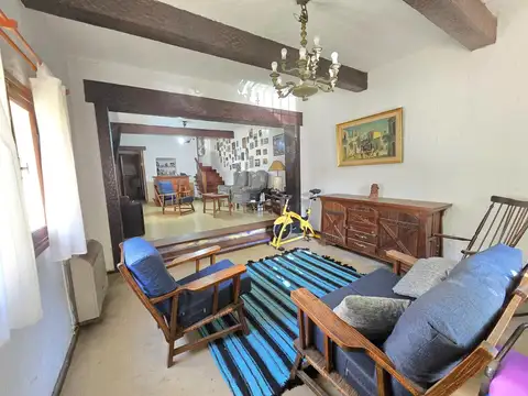 VENTA CHALET 7 AMB ZONA ALDREY