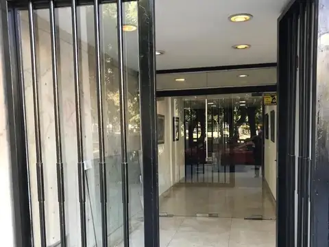 Bernardo De Irigoyen 100, Piso 6°