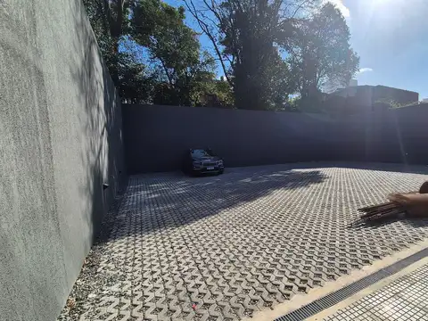 Cochera en Venta de 5  mts largo x 2  mts ancho