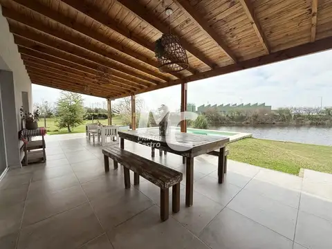 Cantón Norte a la laguna