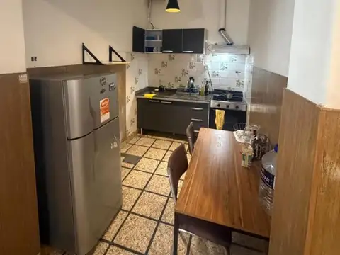 CASA IDEAL 2 FAMILIAS 2 Y 3 AMBIENTES PATIO Y TERRAZA