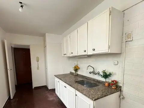 9 DE JULIO 1300, Piso 9