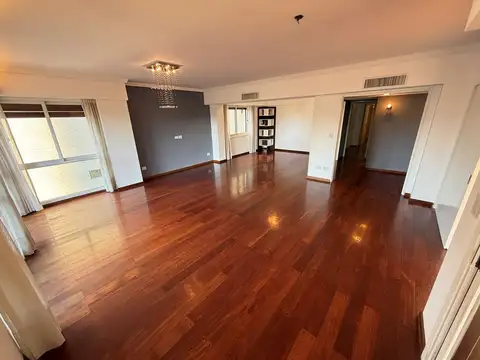 Departamento en Alquiler de 5 ambientes