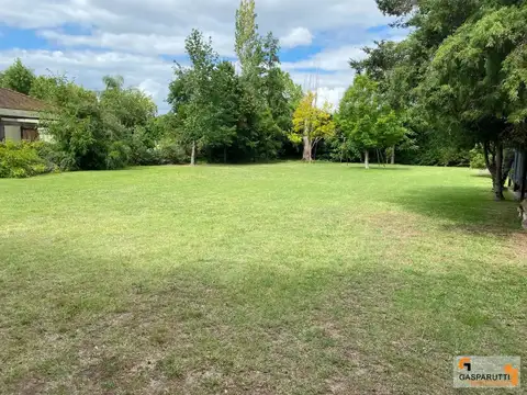 Terreno en Venta, FOT 0,5