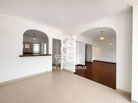 Departamento en Venta al Noreste