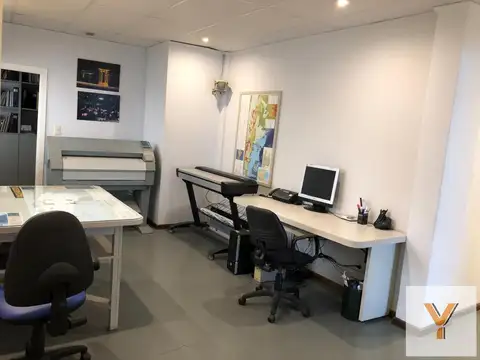 Oficina en Alquiler - 2 Baños - 120mts - Retiro