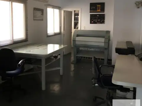 Oficina en Alquiler al Sureste