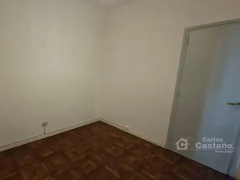Depto Tipo Casa en Alquiler de 3 ambientes