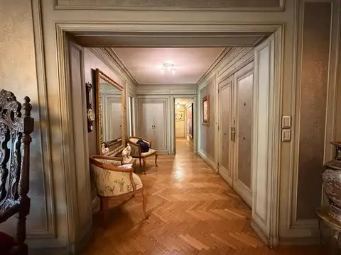 Departamento 6 ambientes con 4 baños