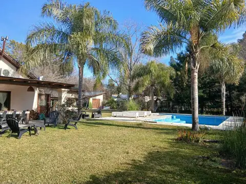 Venta-Casa Quinta 5 ambientes – Barrio Parque Gorriti-Francisco Álvarez
