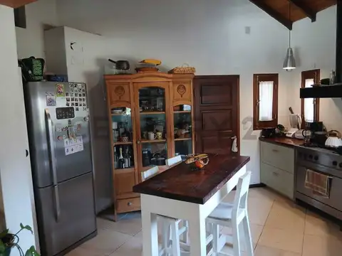 Venta-Casa Quinta 5 ambientes – Barrio Parque Gorriti-Francisco Álvarez