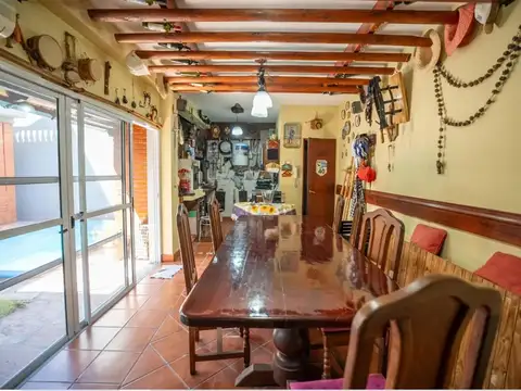 Casa en Venta en Santos Lugares, USD 230.000