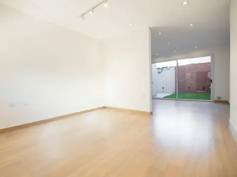 Casa en Venta en Santa Fe, USD 227.000