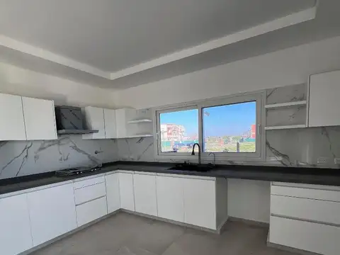 PROPIEDAD A ESTRENAR BARIO VILLAGE JOVEN