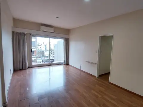 Departamento en Venta en Flores, USD 105.000