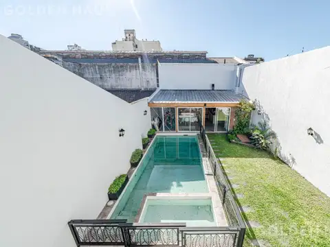 Casa en Venta en Villa Luro, USD 530.000