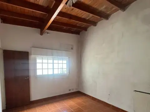 DUPLEX EN VENTA A REMODELAR - LOS CARDALES