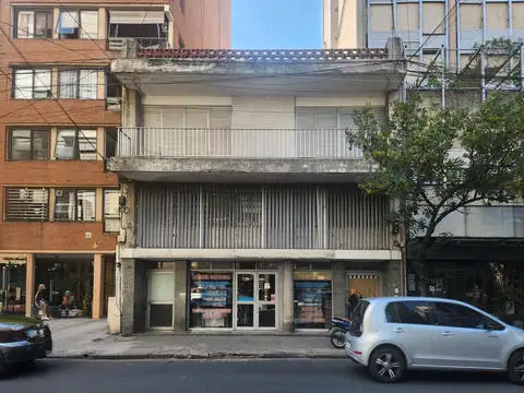 Terreno de 330m² apto 15 pisos por completamiento en centro