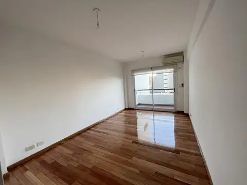 Avenida Álvarez Thomas 1100