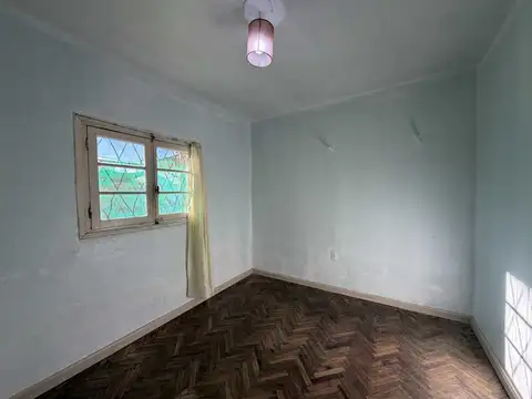 Casa 2 ambientes con 1 baño