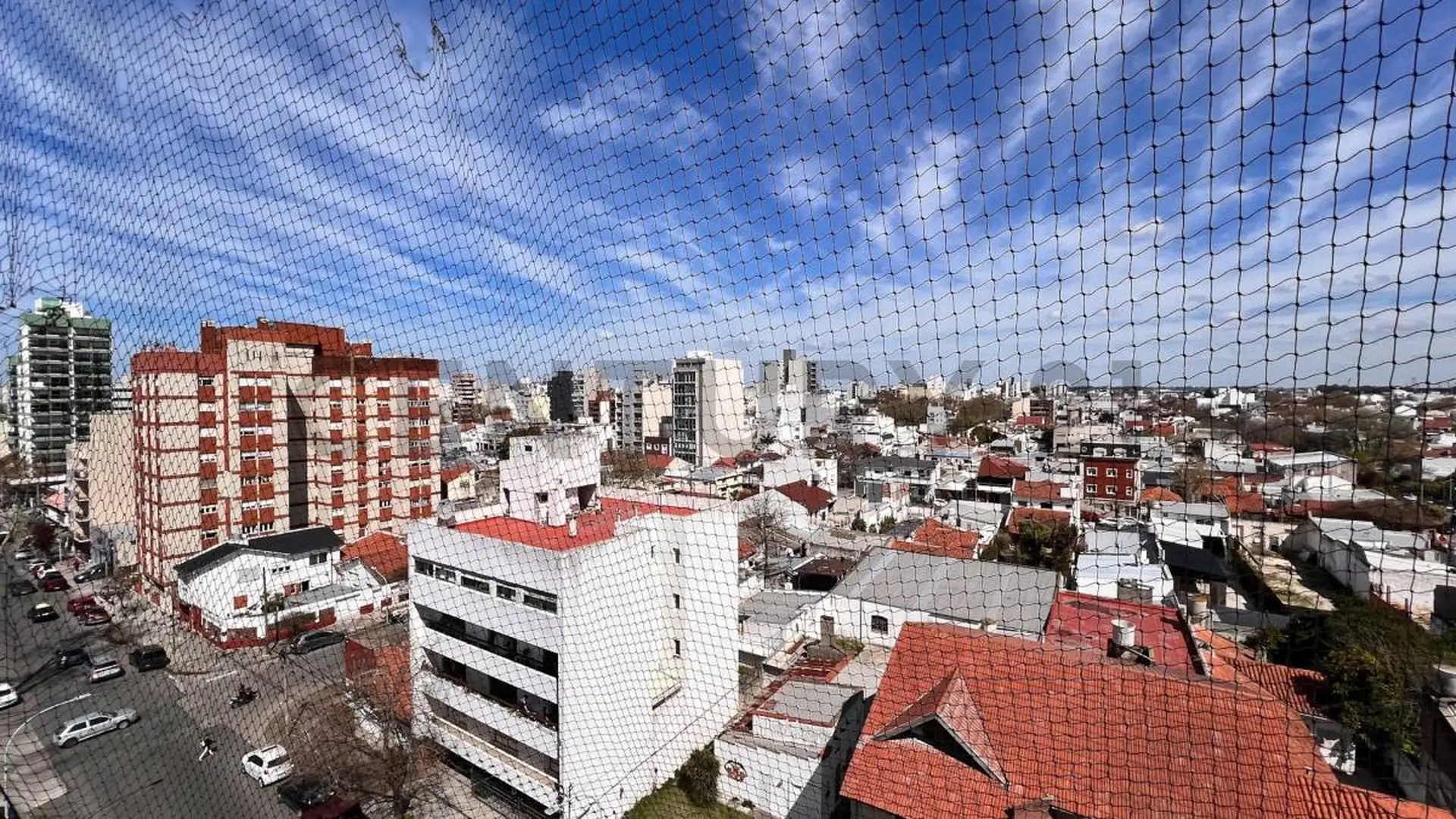 Depto 3 amb, 90m² con balcón y parrilla — San Jose