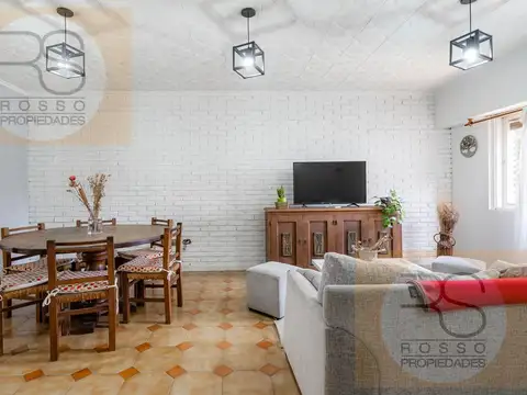 Depto Tipo Casa en Venta 35 años