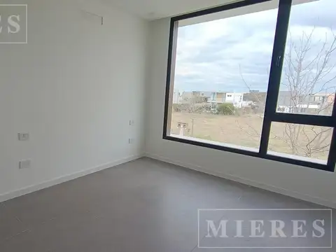 Casa en Venta en Puertos - Araucarias, USD 389.000