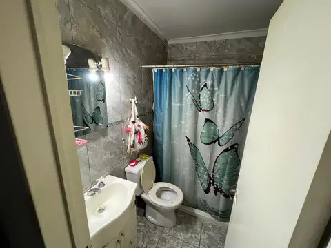 Depto Tipo Casa 5 ambientes con 1 baño