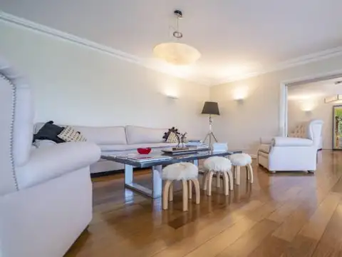 Departamento en Alquiler de 3 dormitorios