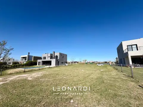 Terreno en Venta 21  mts Frente