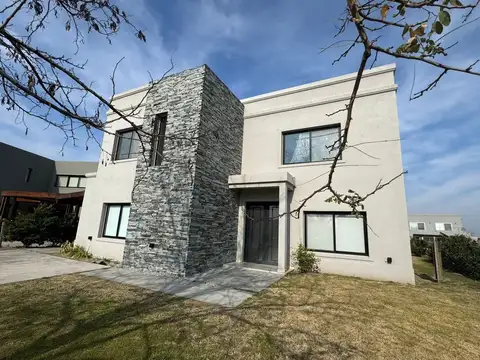 Casa  en Venta en El Cantón Puerto, El Cantón, Escobar