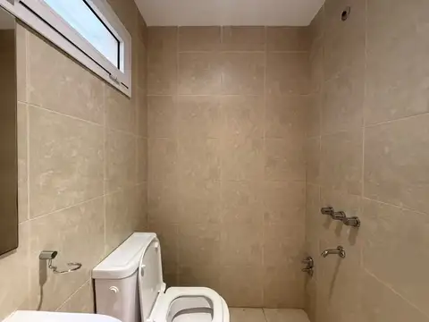 TRIPLEX CON TERRAZA EN ALQUILER EN BARRIO OLIMPICO
