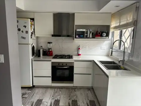 Casa en Venta en Temperley, USD 169.000