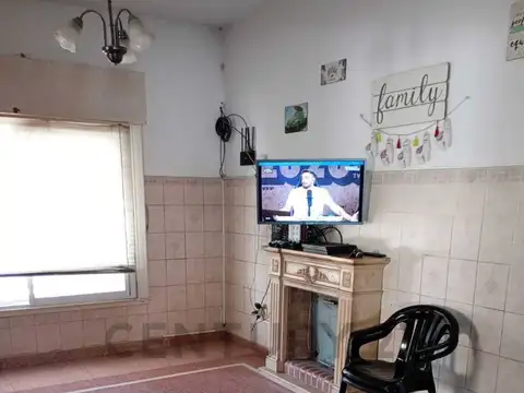 Venta Casa 3 Dormitorios Cochera José L. Suarez