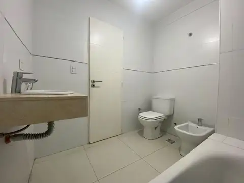 Departamento en Alquiler con 1 cochera
