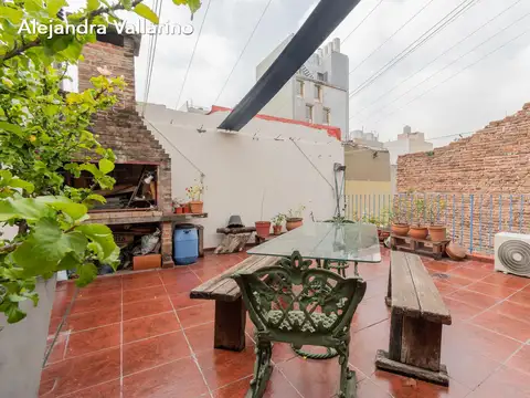 Depto Tipo Casa en Venta 60 años
