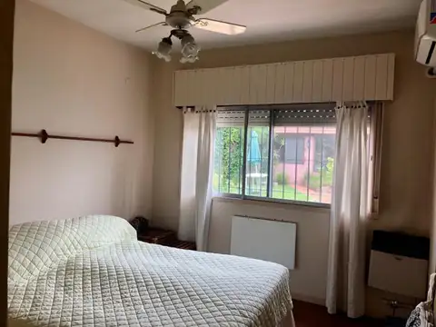 Casa en Venta en Castelar, USD 190.000