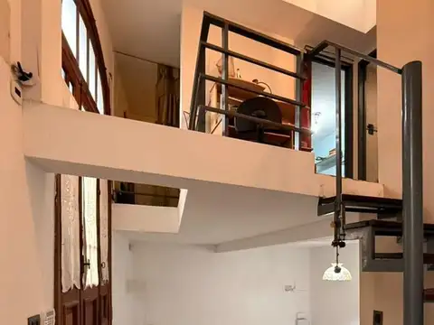 Depto Tipo Casa en Venta de 3 ambientes