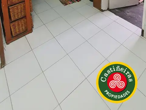 Venta - PH - 2 Dormitorios - a 100 metros de Antartida Argentina - Apta Credito - Permuta