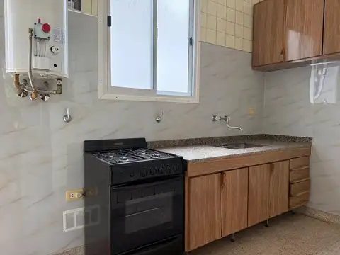 Departamento en Venta en Pompeya, USD 76.000