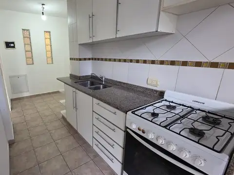 Departamento en Alquiler con 1 cocheras