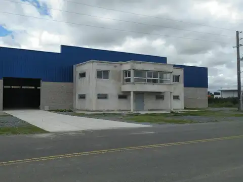 Galpon en Venta en Abasto, USD 2.100.000