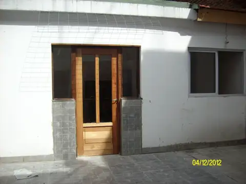 P.H. Fondo 3 Ambientes - San Andres