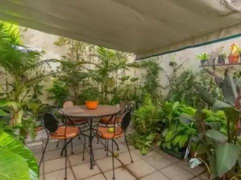En Venta depto 3 amb con gran patio en Colegiales